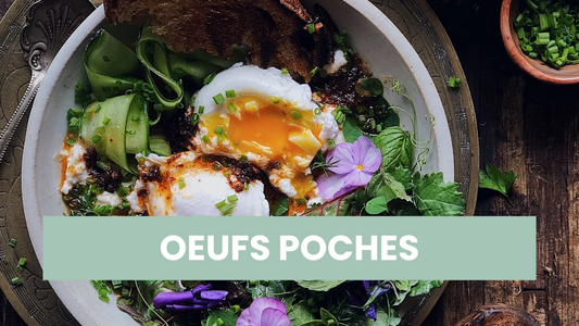 OEUFS POCHES A LA BURRATA ET TOMATES CONFITES