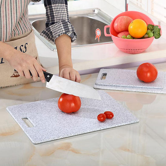 planche a decouper tomate legumes