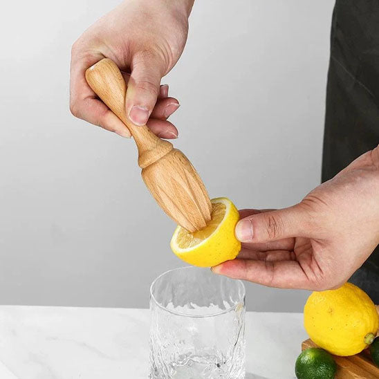 presse agrume homme citron