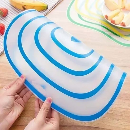 planche a decouper bleu plier