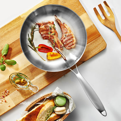 poele inox nourriture legumes